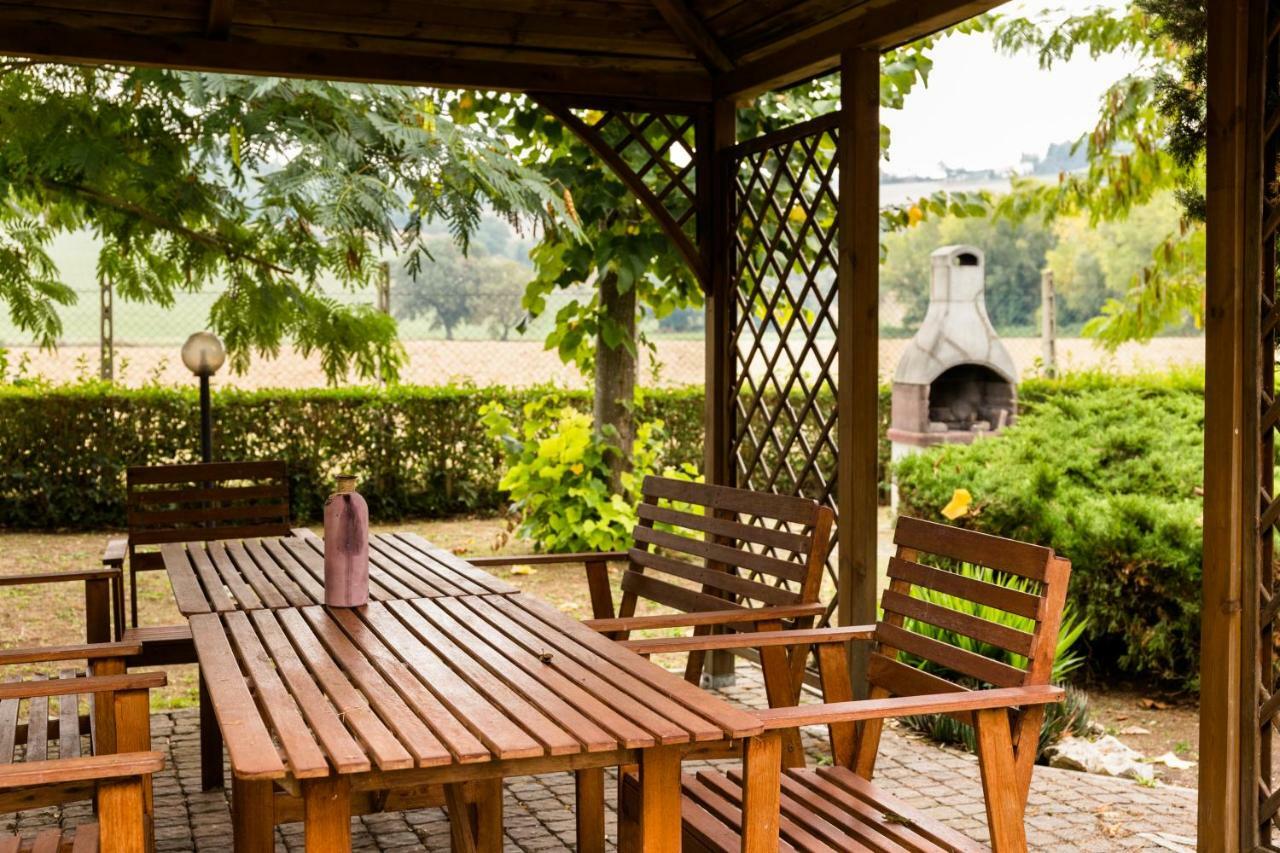 Bed and Breakfast Il Casale Di Nonno Guido Monterado Exterior foto